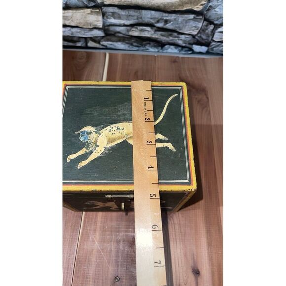 Vintage Hand Painted Monkey Treasure Box - Picture 10 of 11